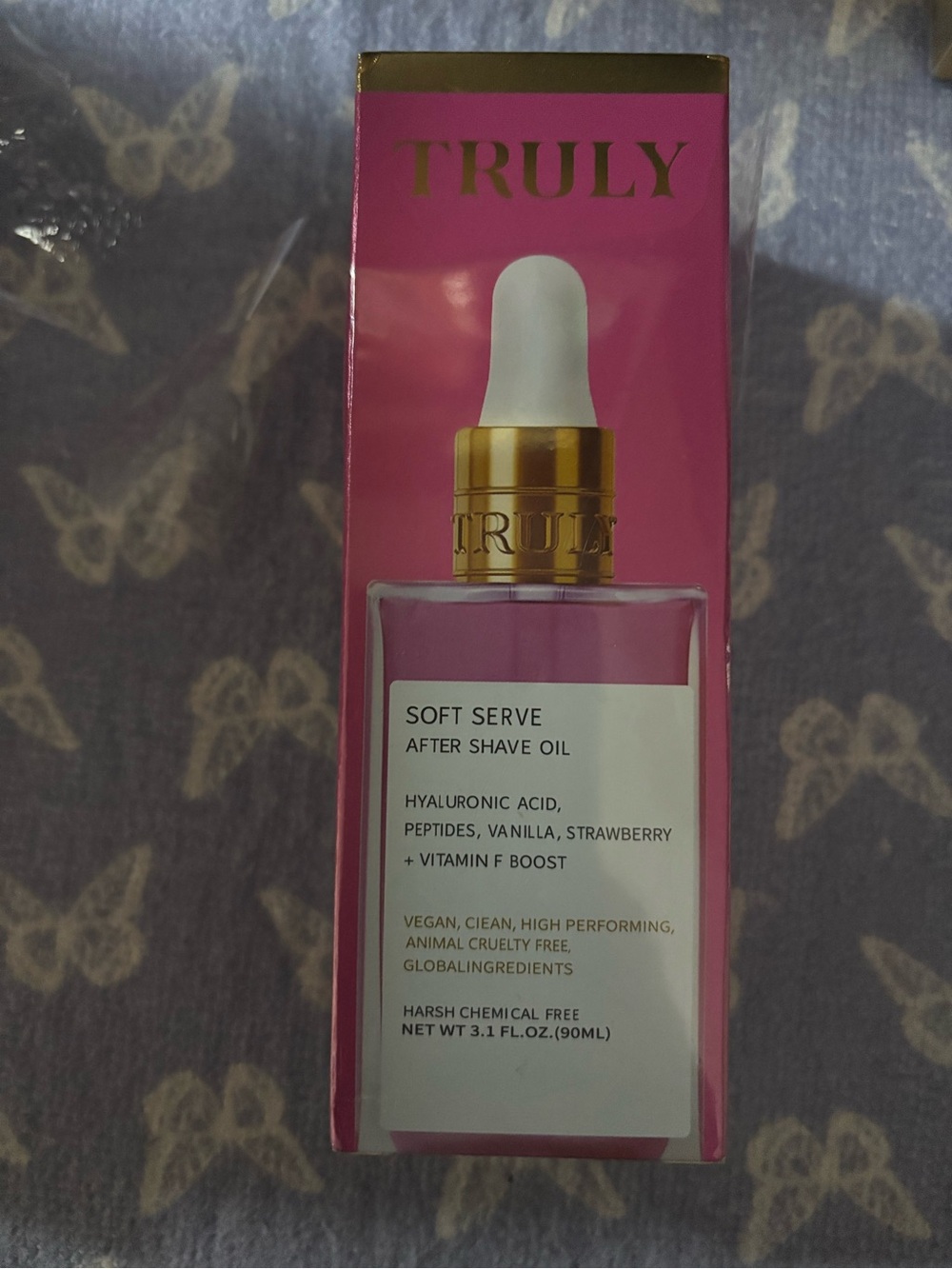 TRULY Soft Serve After Shave Oil - Pink & Gold